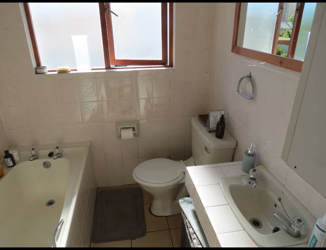 4 BEDROOM FREEHOLD FOR SALE IN PORT OWEN